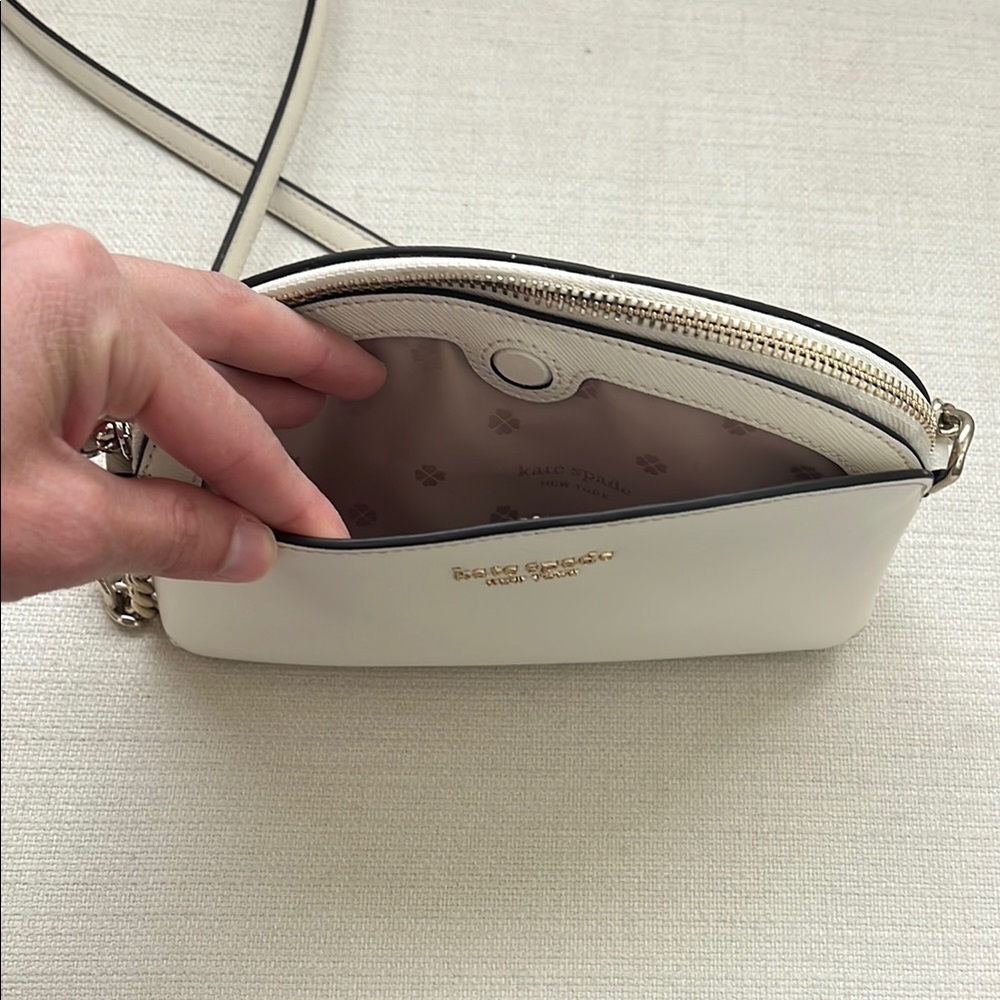NEW!! Kate Spade White Crossbody Bag - Picture 5 of 8